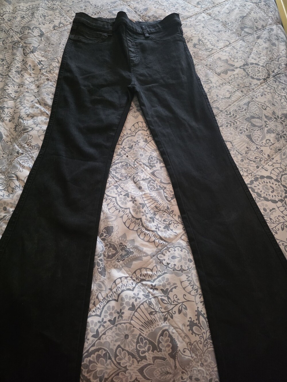 New Anna & Ava Jeans